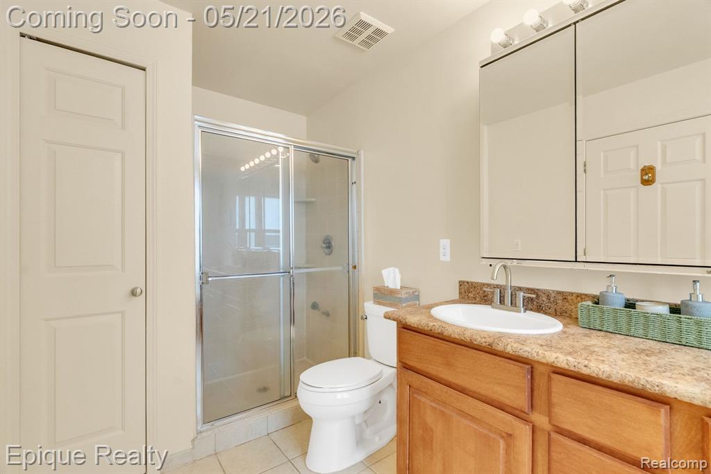 43040 Emerson Way, Novi, MI 48377 — Photo 36