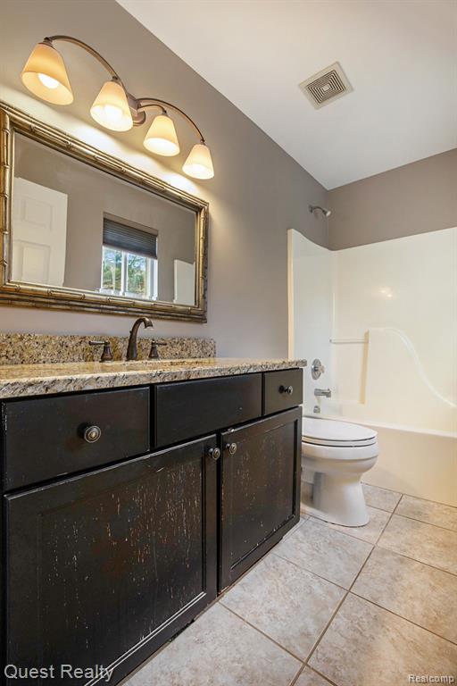 4655 CHRISTOPHER PINES Drive, Clarkston, MI — Photo 15