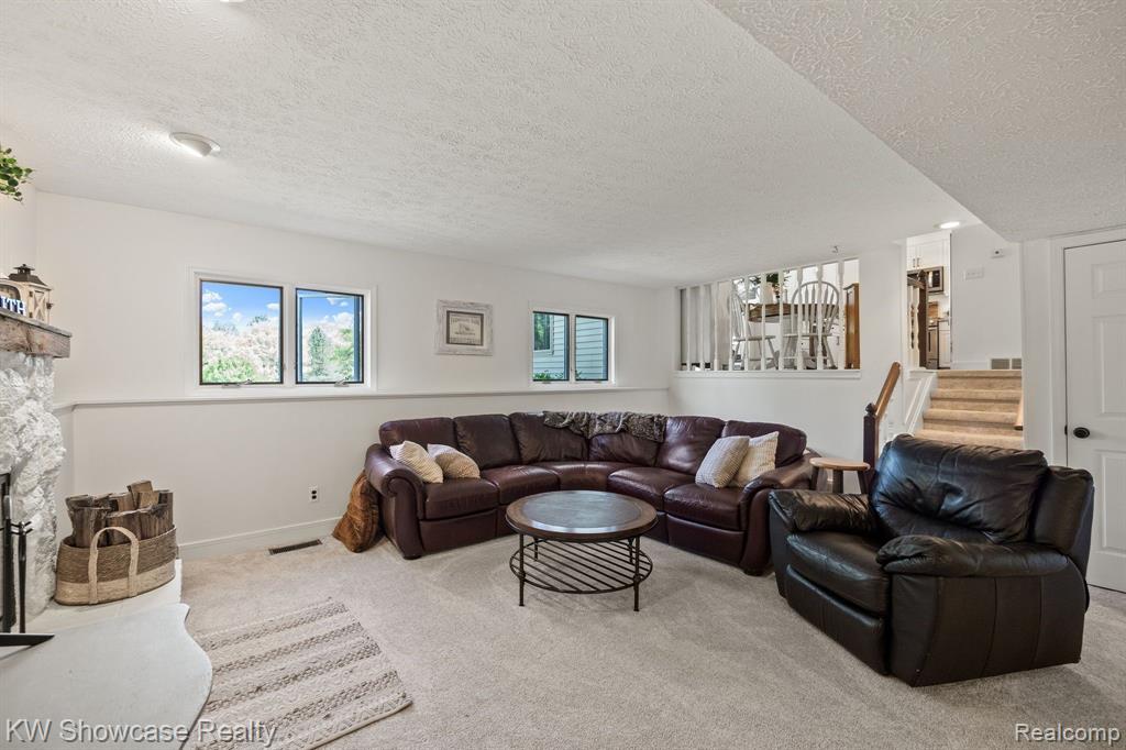 6690 CUTHBERT Road, White Lake, MI — Photo 26