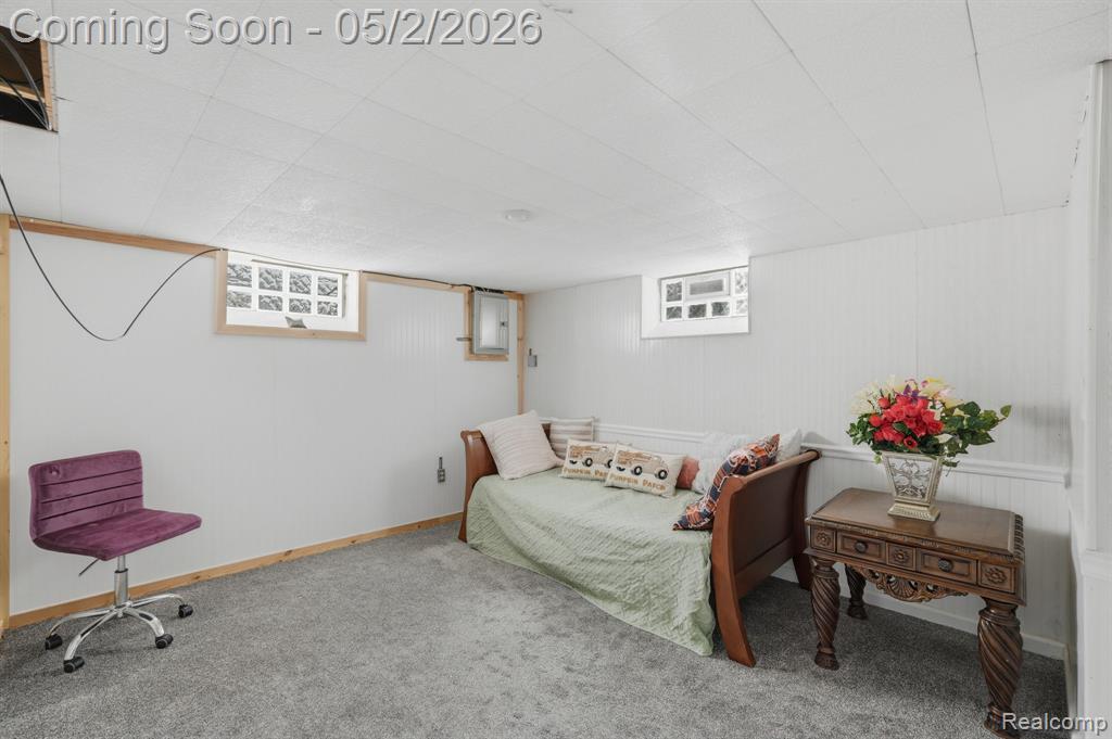 1857 Roslyn Road, Grosse Pointe Woods, MI 48236 — Photo 29