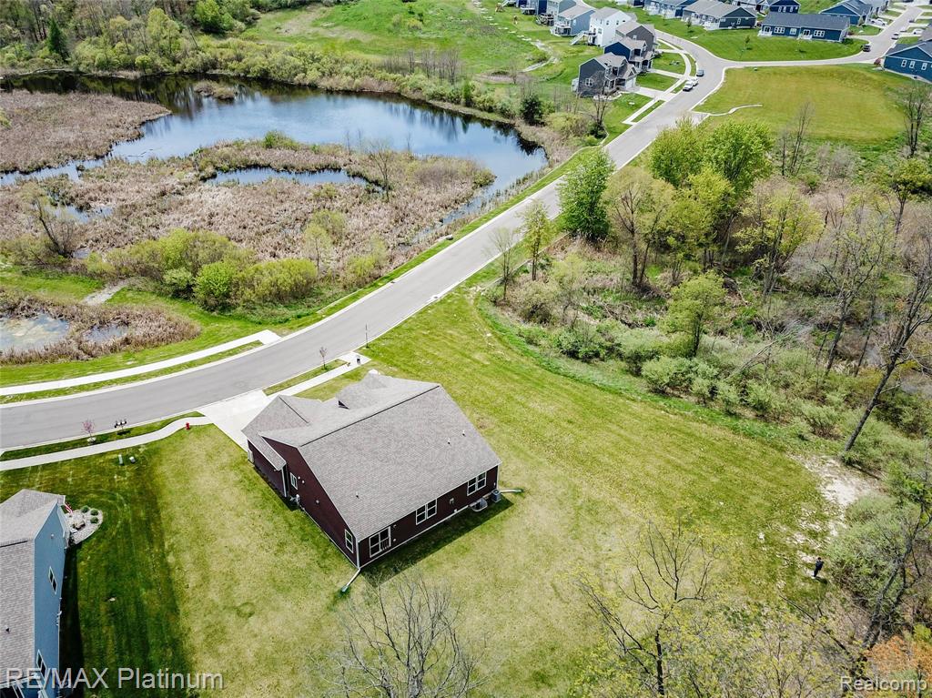 3003 Bogues View Drive, Howell, MI 48843 — Photo 5