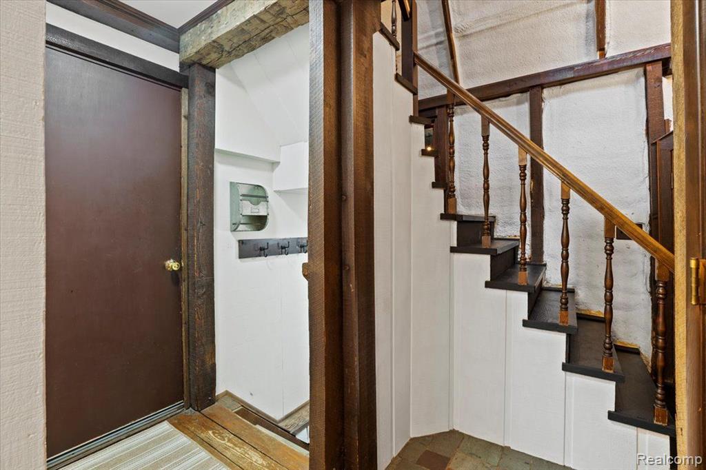 6885 DEERHILL Drive, Clarkston, MI — Photo 53
