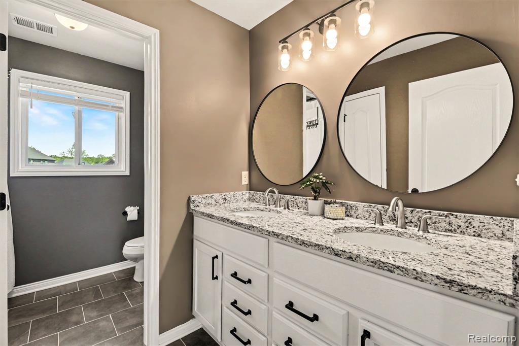 5531 Morgan Lake Drive, Clarkston, MI 48348 — Photo 18