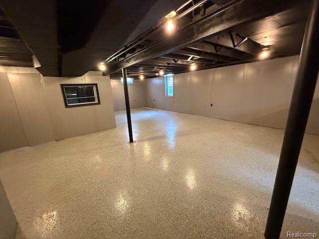 8403 Darlene Street, Warren, MI 48093 — Photo 22