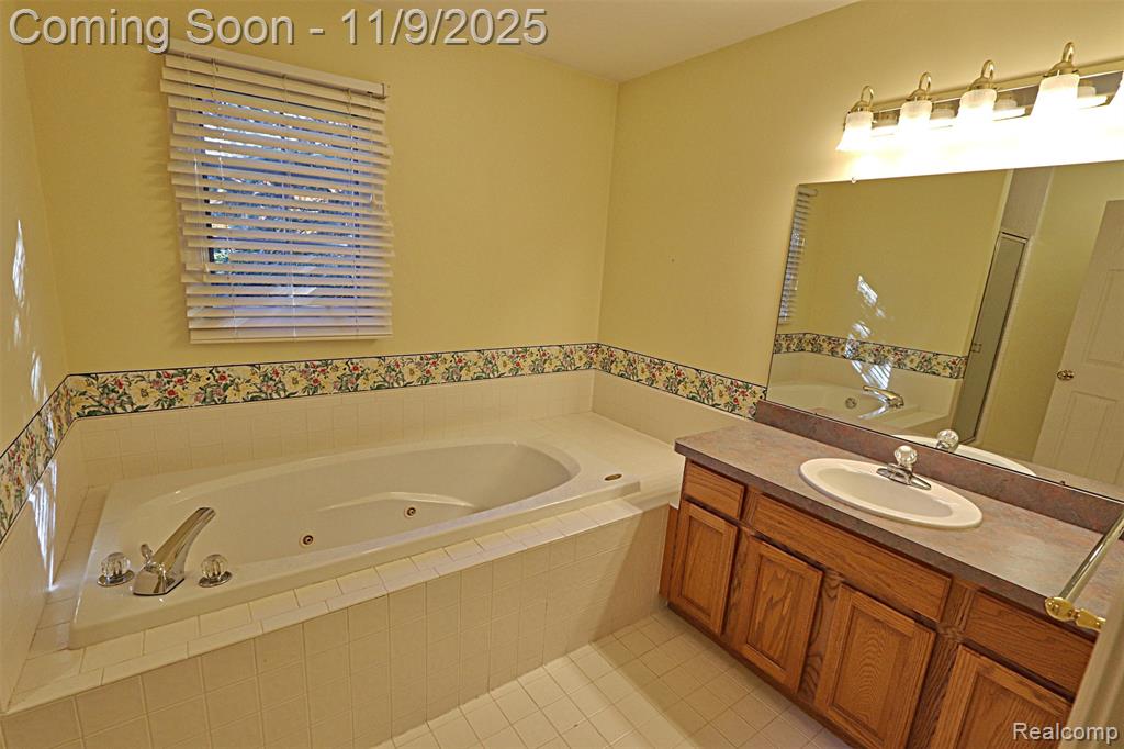 5391 Bridge Trail W, Commerce Twp, MI 48382 — Photo 15