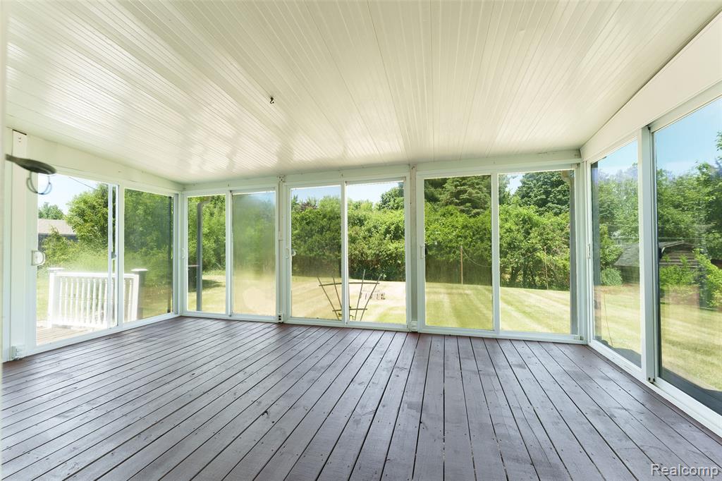 2653 Porcupine Trail, Lapeer, MI 48446 — Photo 27