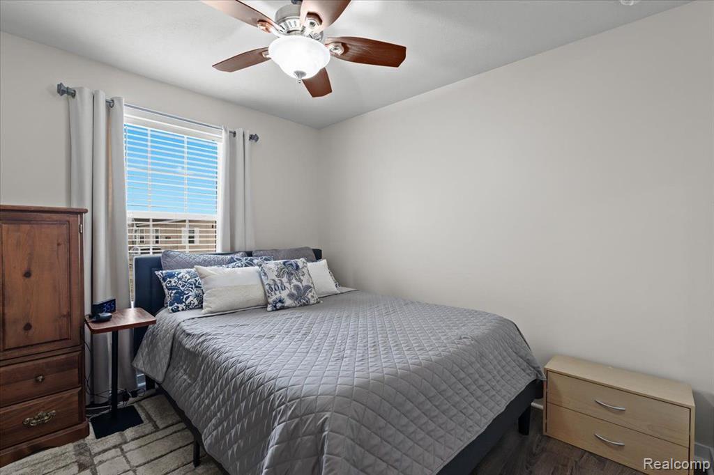 11209 SPRING ARBOR, South Lyon, MI 48178 — Photo 16