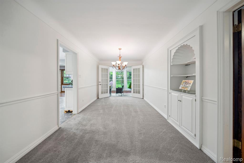 46270 BLOOMCREST Drive, Northville, MI 48167 — Photo 14