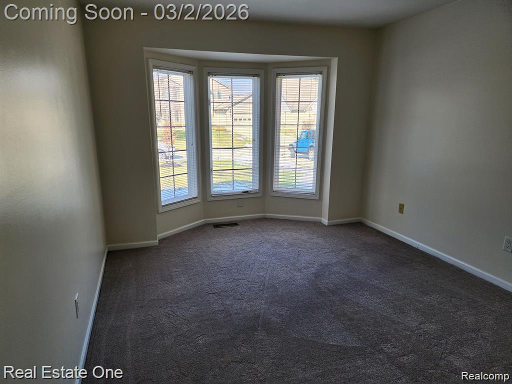 492 BUTTERCUP Drive, Rochester Hills, MI 48307 — Photo 10
