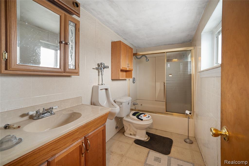 27483 Norma Drive, Warren, MI 48093 — Photo 21