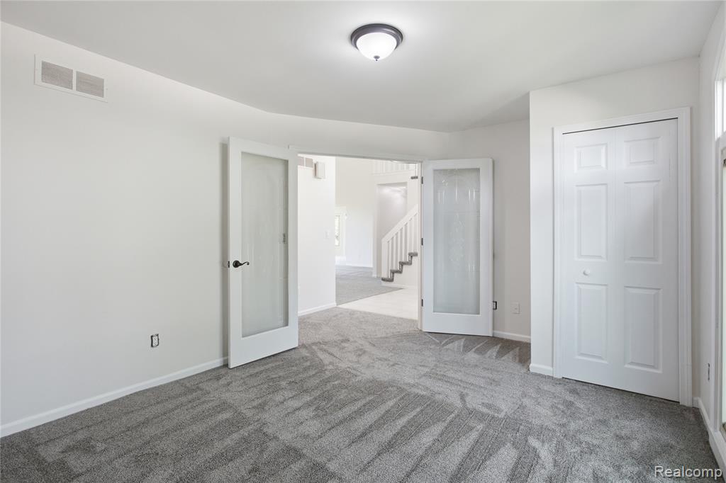 52658 Stag Ridge Drive, Macomb, MI 48042 — Photo 17