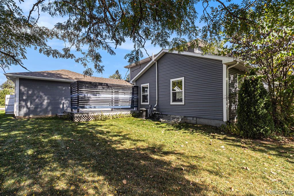 609 Ironwood Drive, Ann Arbor, MI 48103 — Photo 20