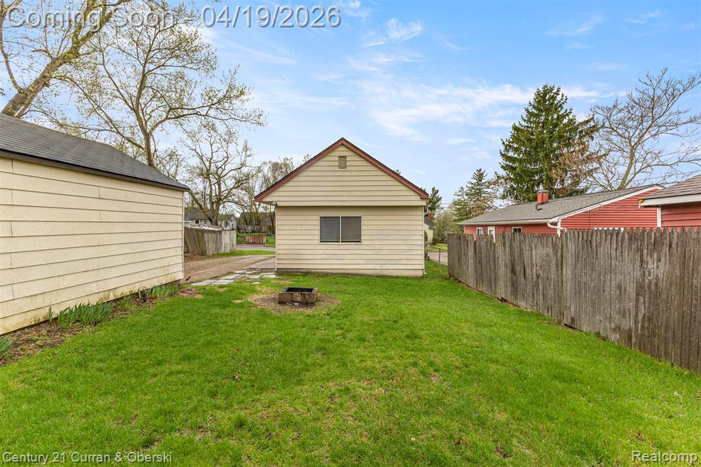 774 Corwin Court, Pontiac, MI 48340 — Photo 27