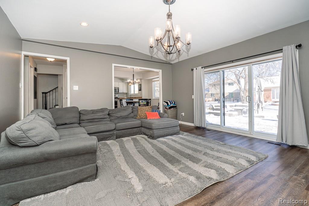39802 Sunderland Drive, Clinton Twp, MI 48038 — Photo 14