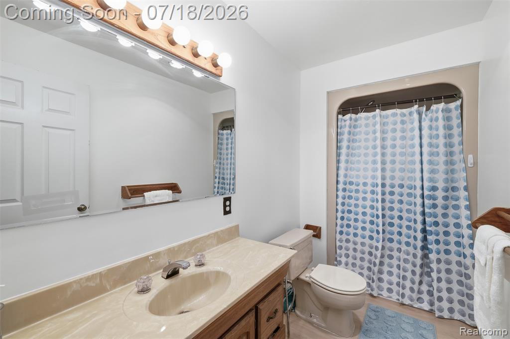 8825 Nebraska Street, Livonia, MI 48150 — Photo 30
