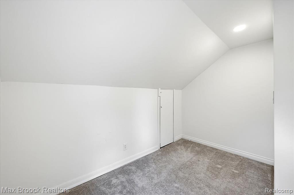 48023 Rex Street, Utica, MI 48317 — Photo 24