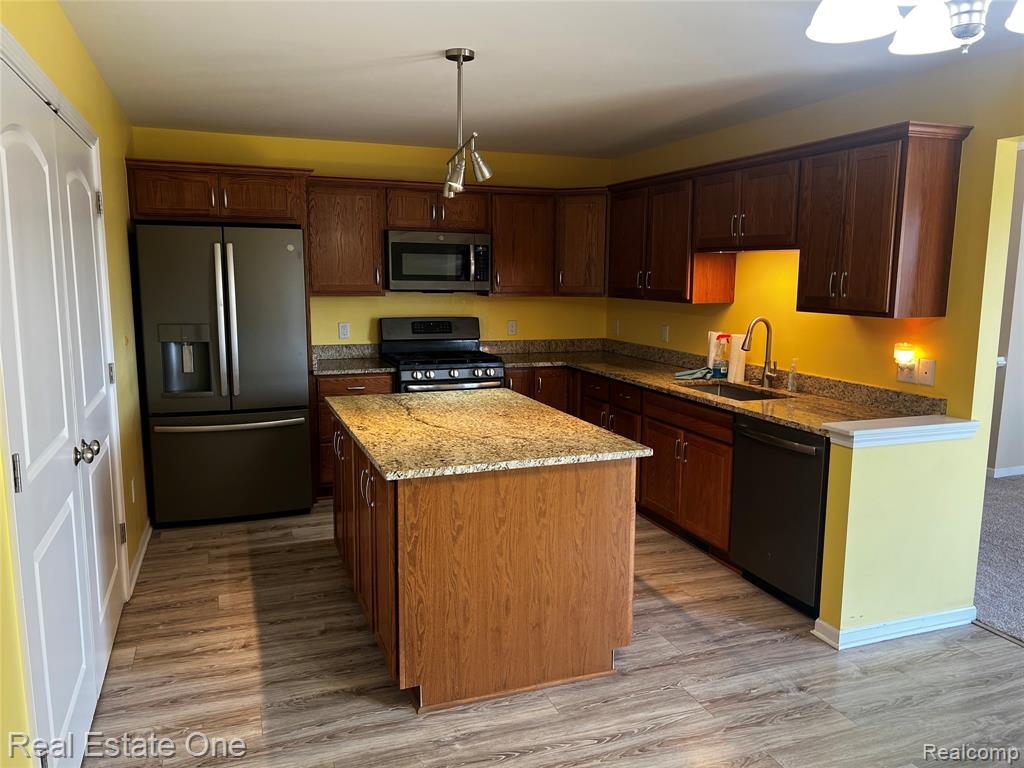 25260 32 Mile Road, Lenox, MI 48050 — Photo 10