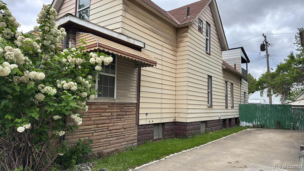 19 E Cicotte Street, River Rouge, MI 48218 — Photo 11