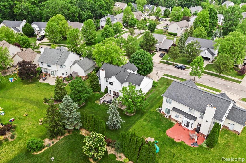 1035 Equestrian Drive, South Lyon, MI 48178 — Photo 50