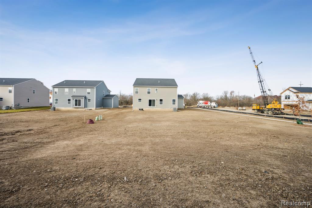 54823 Heron Circle, New Baltimore, MI 48047 — Photo 36