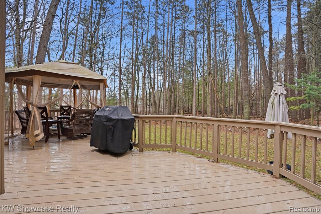 4145 Cumberland Ct, Commerce Twp, MI 48390 — Photo 36