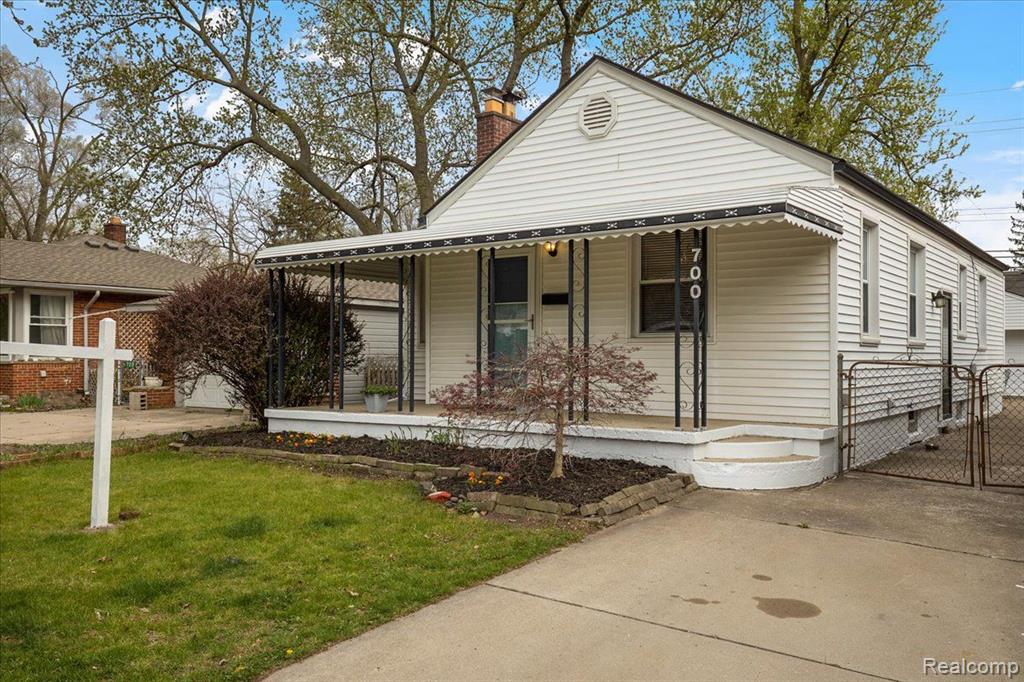 700 SILMAN Street, Ferndale, MI 48220 — Photo 26