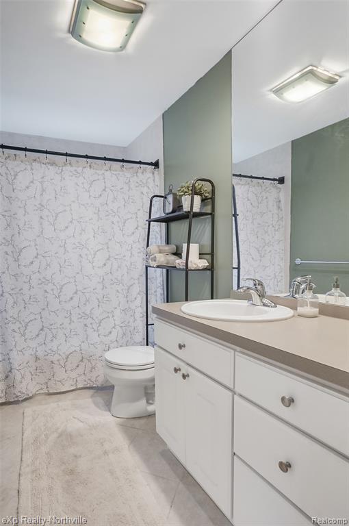 1929 Hopkins Drive, Wixom, MI 48393 — Photo 37
