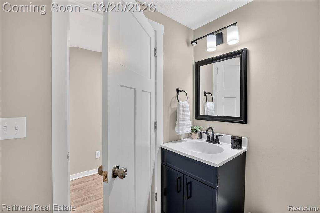 718 W Grand River Avenue, Williamston, MI 48895 — Photo 31