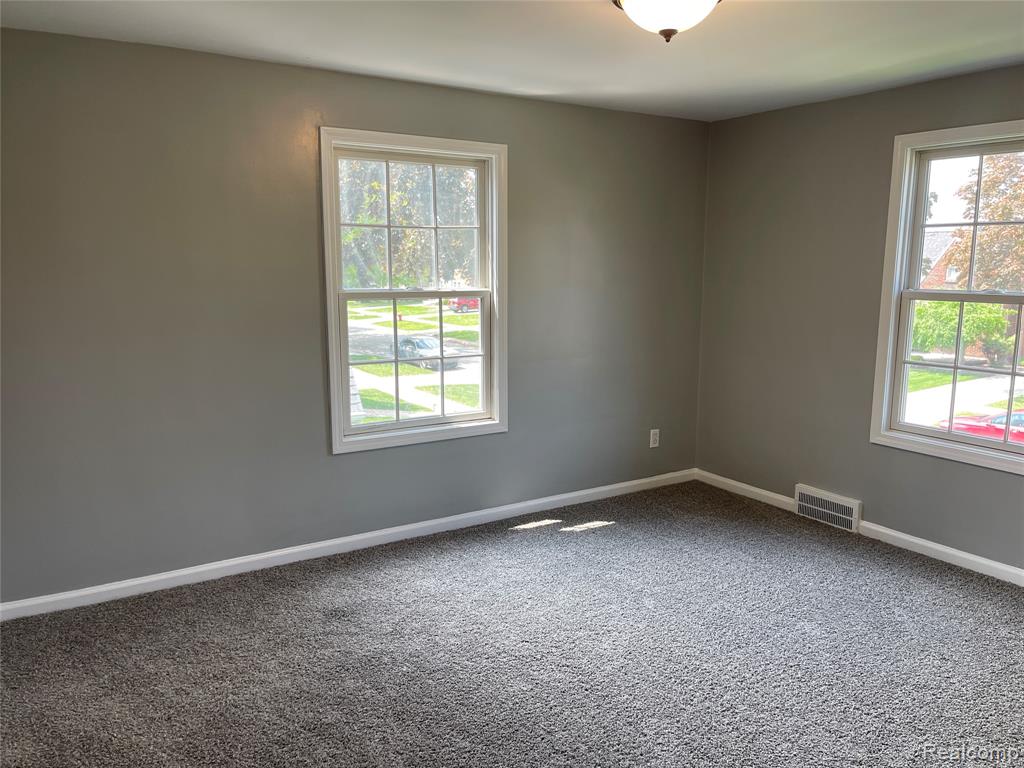 13203 Chestnut Street, Southgate, MI 48195 — Photo 37