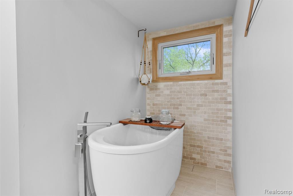 4263 WINDMILL FARMS, Milford, MI 48380 — Photo 58