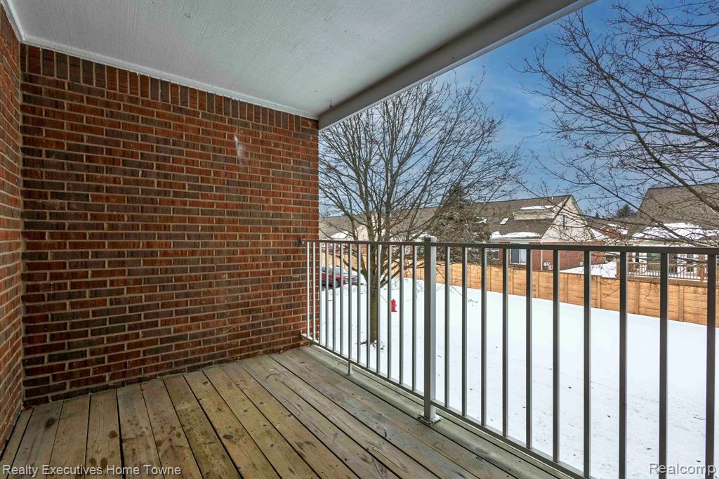 4289 BERKSHIRE, Sterling Heights, MI 48314 — Photo 28