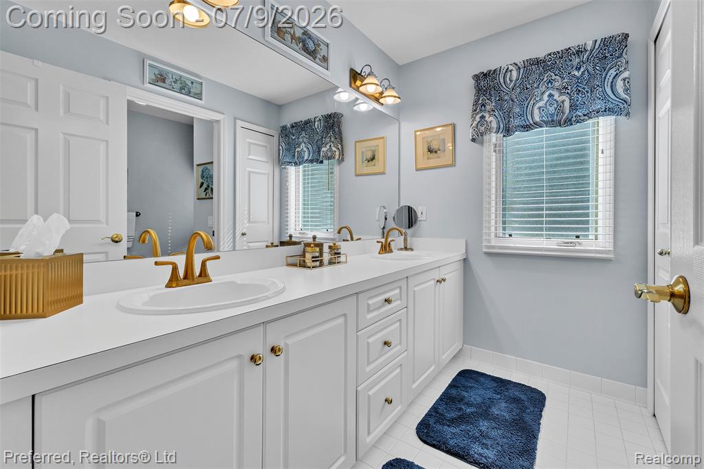 17649 Rolling Woods Circle, Northville, MI 48168 — Photo 52