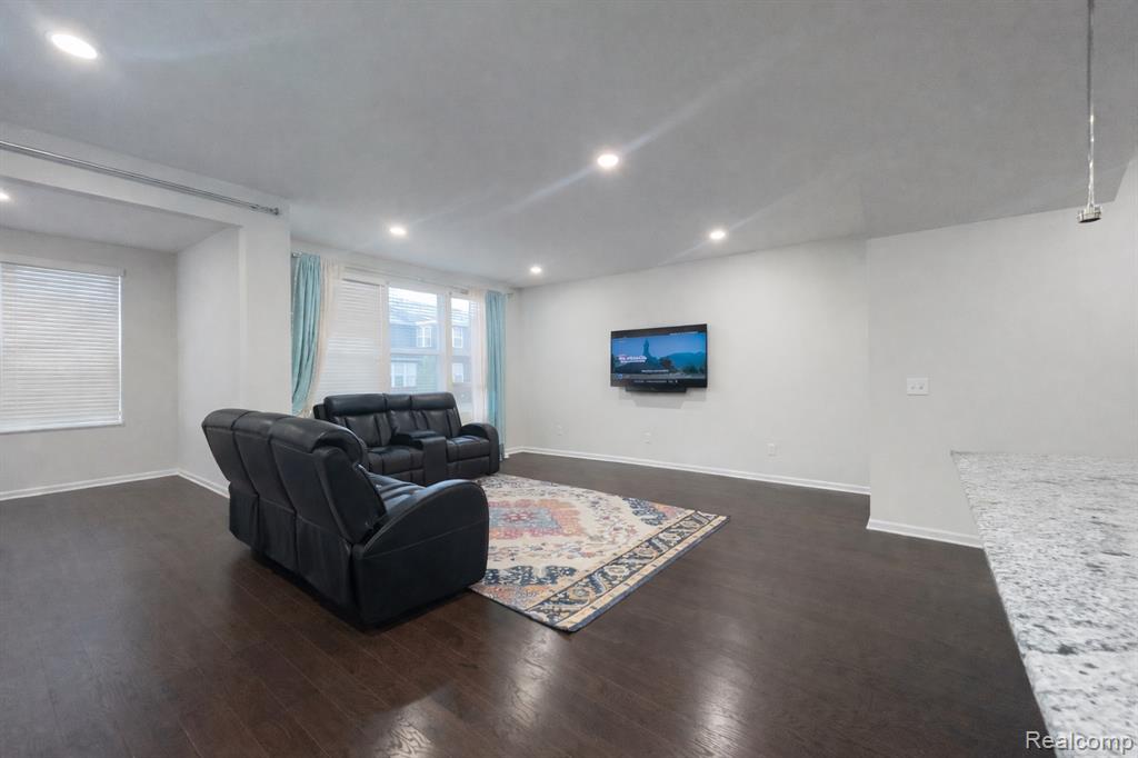 4807 Glenora Drive, Lake Orion, MI — Photo 5