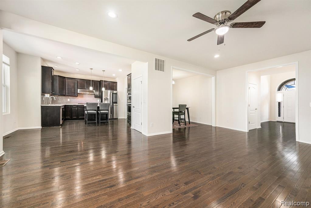 28364 Hanover Drive, Novi, MI 48377 — Photo 8