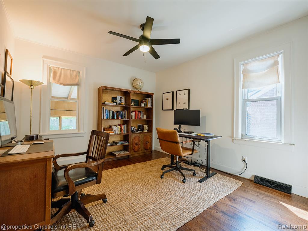4858 Yorkshire Road, Detroit, MI 48224 — Photo 18