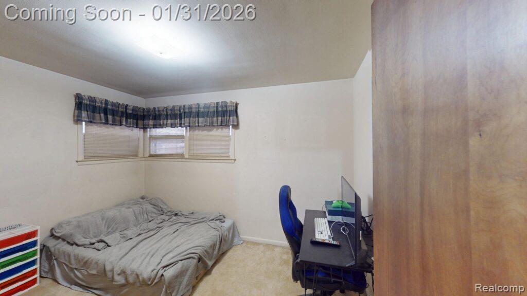 20201 Lochmoor Street, Harper Woods, MI 48225 — Photo 9
