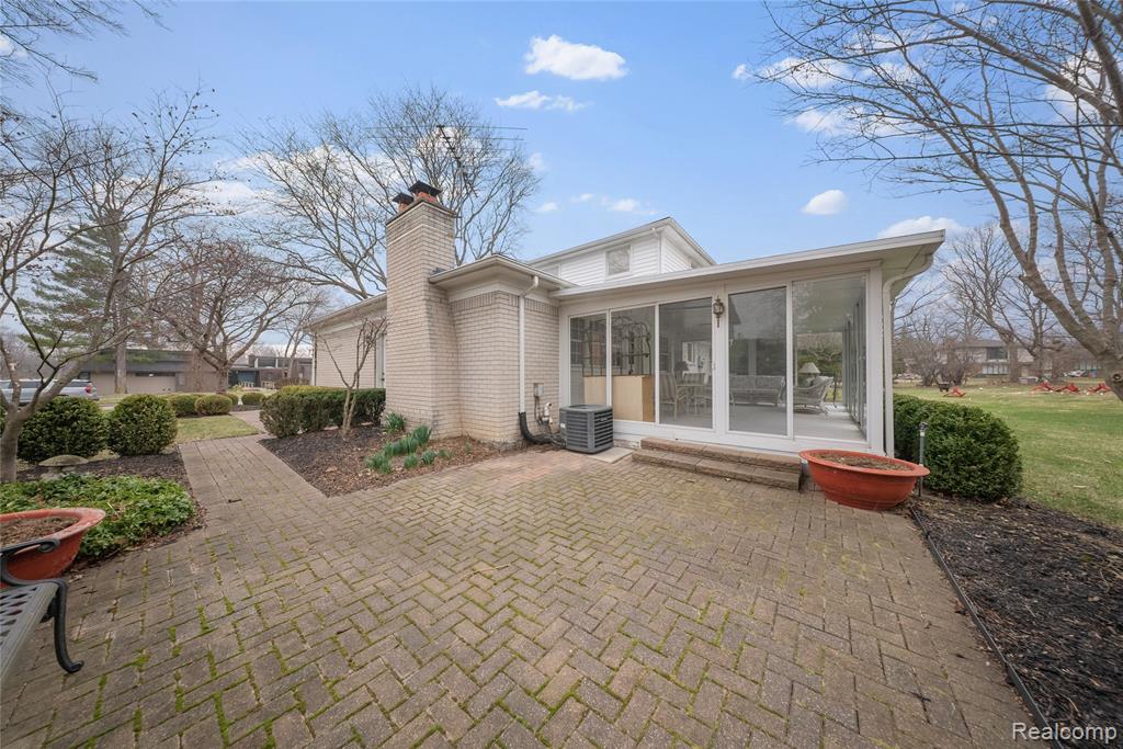 21767 Knudsen Drive, Grosse Ile, MI 48138 — Photo 47