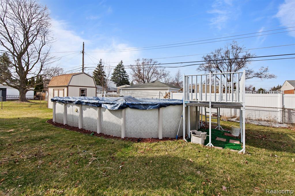 8573 SAN MARCO Boulevard, Sterling Heights, MI 48313 — Photo 26