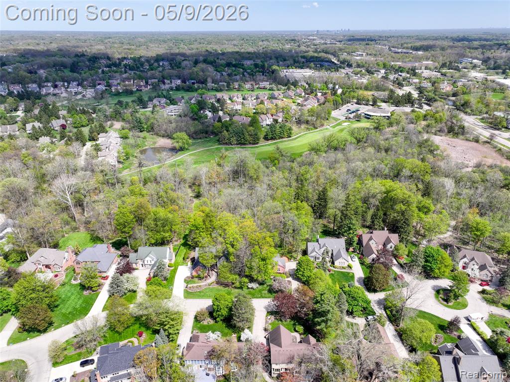 27966 Trailwood Court, Farmington, MI 48331 — Photo 57
