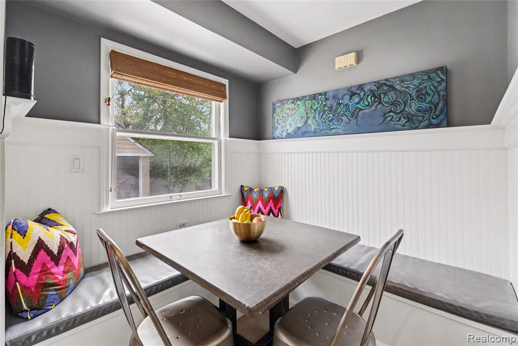 32240 Auburn Drive, Beverly Hills, MI 48025 — Photo 8