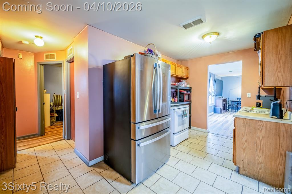 8339 Birch Street, Taylor, MI 48180 — Photo 19
