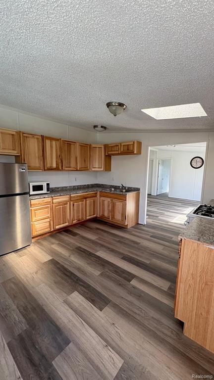 1832 E CARSON CITY Road, Sheridan, MI 48884 — Photo 2