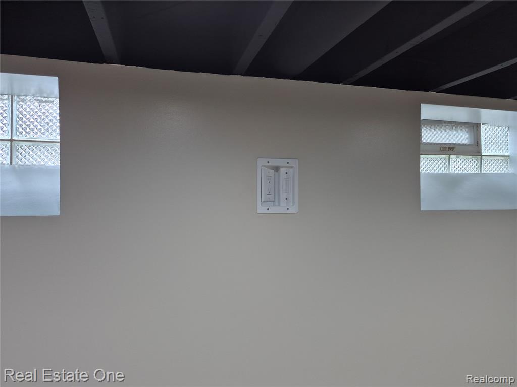 13688 Commonwealth Street, Southgate, MI 48195 — Photo 28