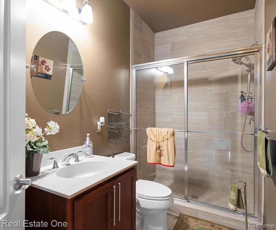 50437 TAMARACK Trail, Northville, MI 48168 — Photo 24