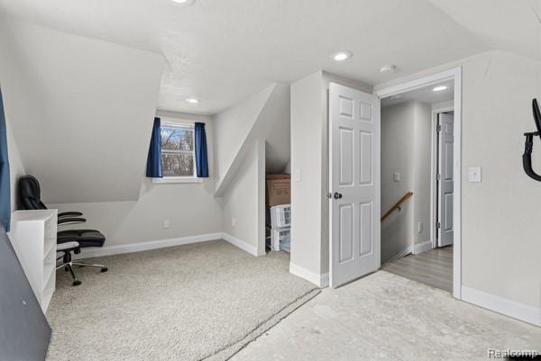 5135 Youngstown Place, Saginaw, MI 48601 — Photo 25