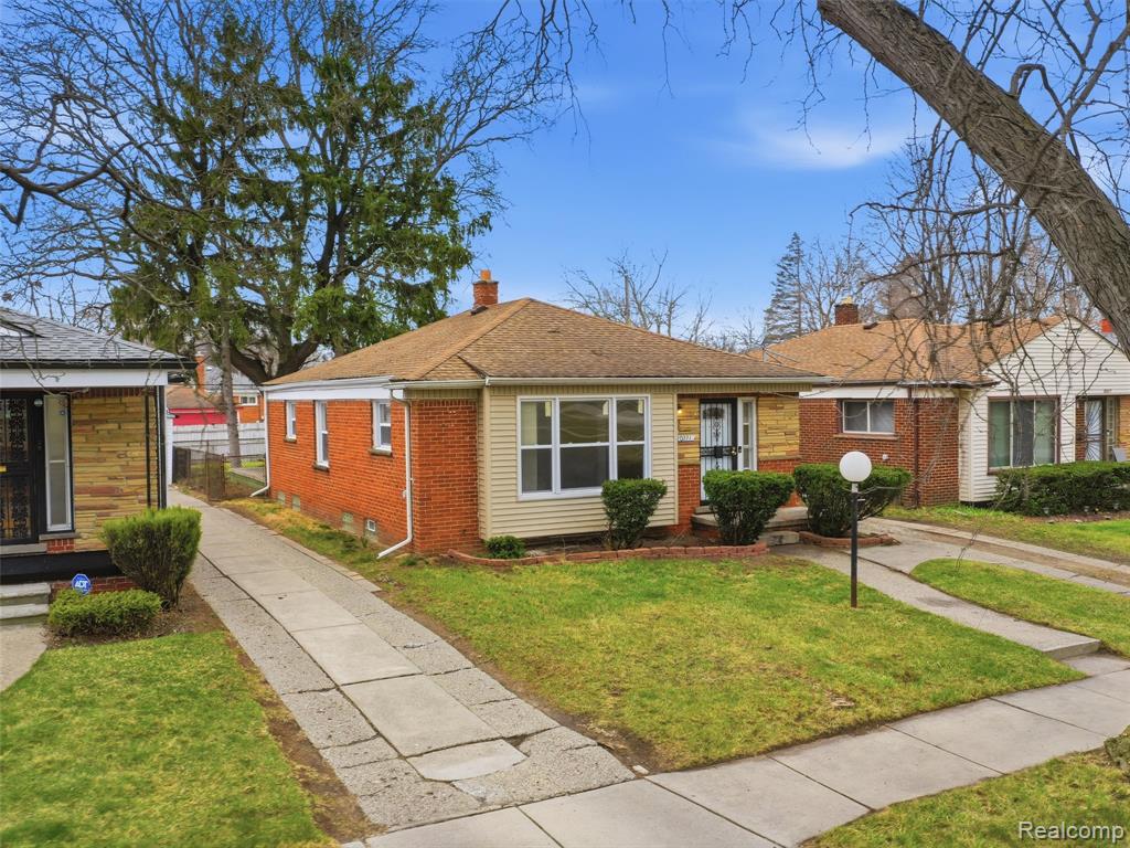 20271 Grandville Avenue, Detroit, MI 48219 — Photo 23
