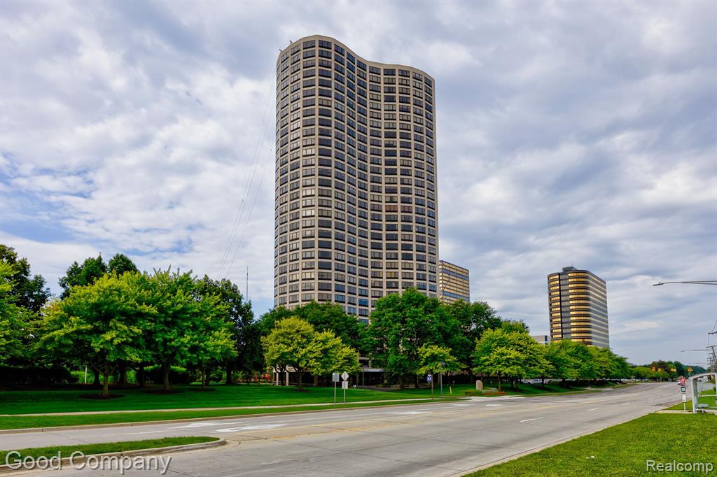 5000 TOWN Center, 1104, Southfield, MI 48075 — Photo 50