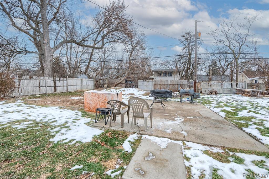 730 Stirling Street, Pontiac, MI 48340 — Photo 32