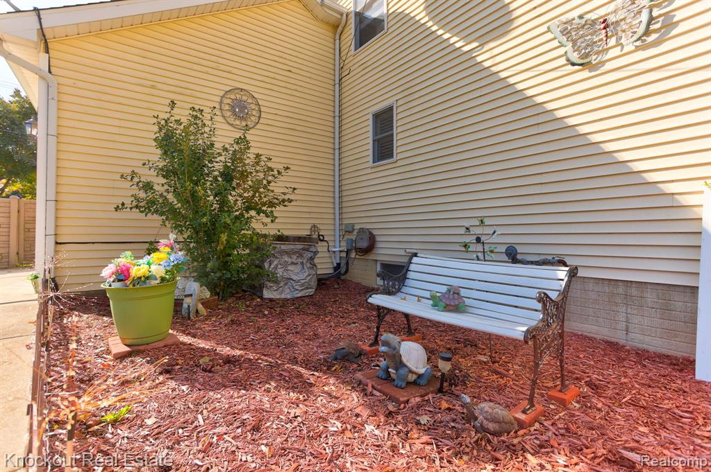 4270 MILL Street, North Branch, MI 48461 — Photo 39