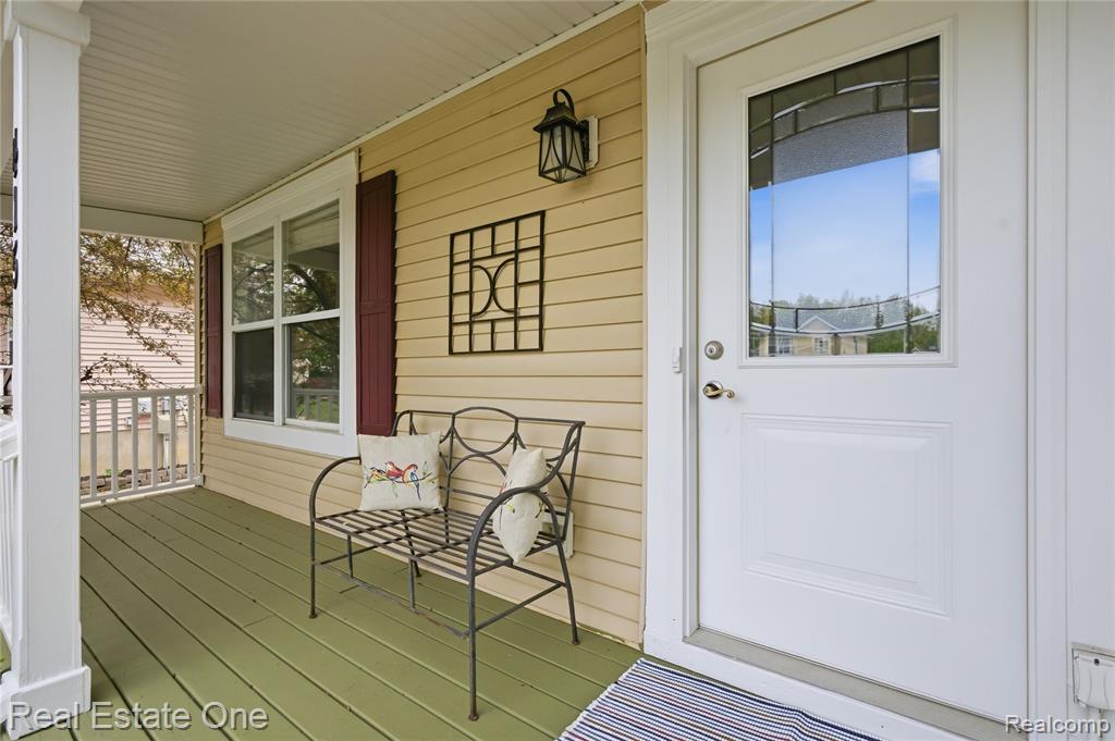 415 Ventnor Commons, Howell, MI 48843 — Photo 3